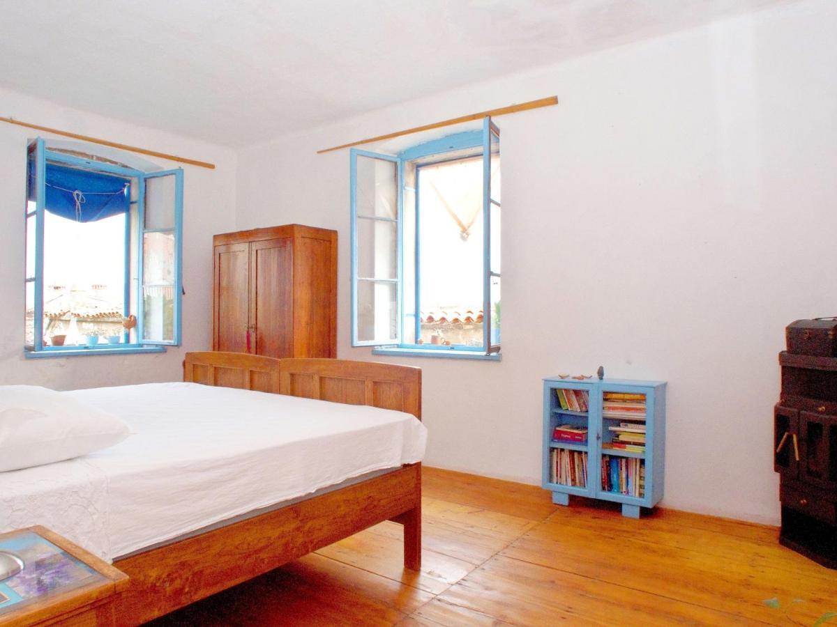 Apartment Sibenik Johnny'S Place Room photo